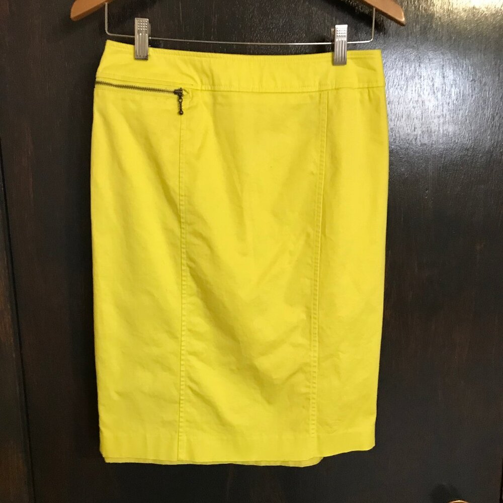 Ladies Yellow Cotton Skirt Size 8